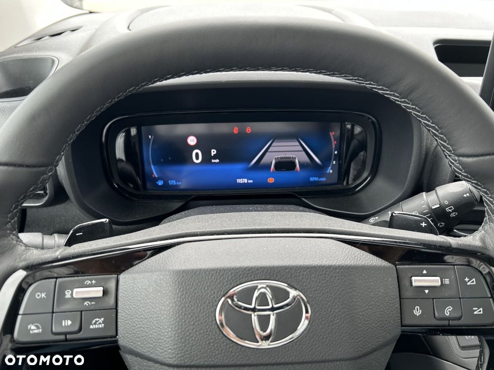 Toyota Proace City Verso 1.5 D-4D VIP - 11