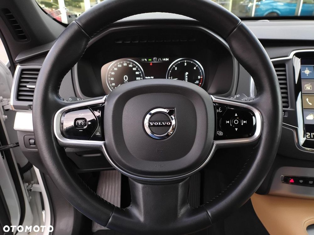 Volvo XC 90 D5 AWD Momentum - 12