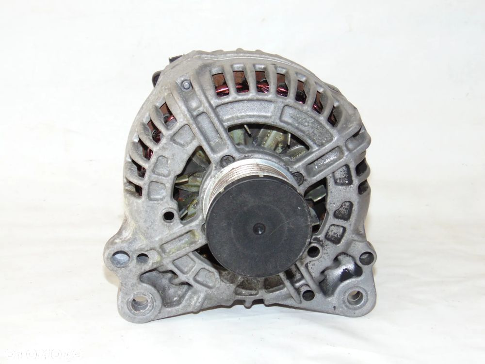 Alternator 03C903023A CAX VW Volkswagen Golf V Touran I Passat B6 Scirocco Tiguan I benzyna 1.4 TSI - 2