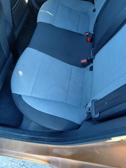 Hyundai i20 1.2 Passion - 30