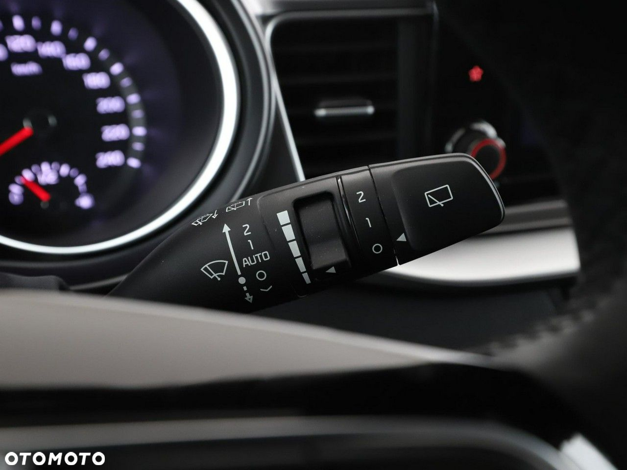 Kia XCeed 1.5 T-GDI XL - 30