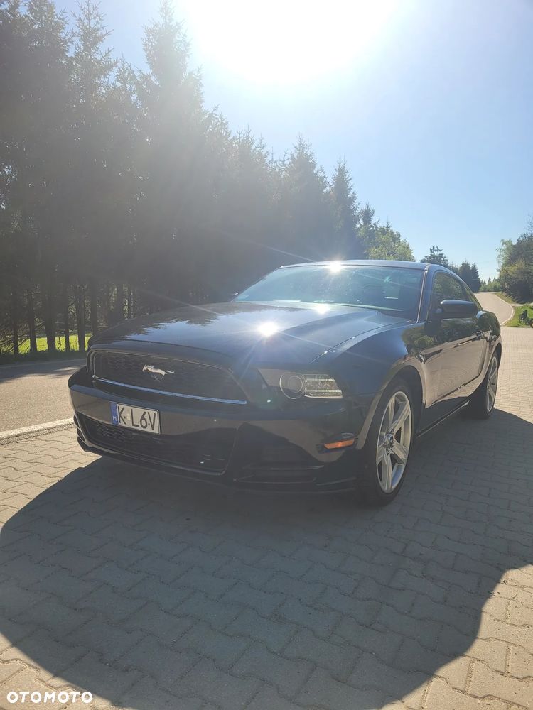 Ford Mustang 3.7 V6 Premium - 2