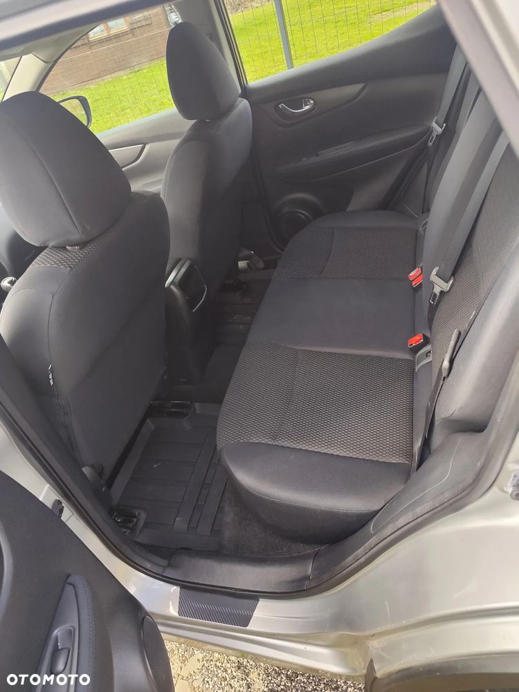Nissan Qashqai 1.2 DIG-T Acenta - 11