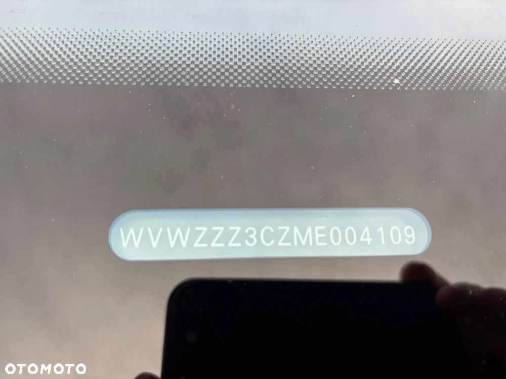 Volkswagen Passat Variant 2.0 TSI Business DSG - 18