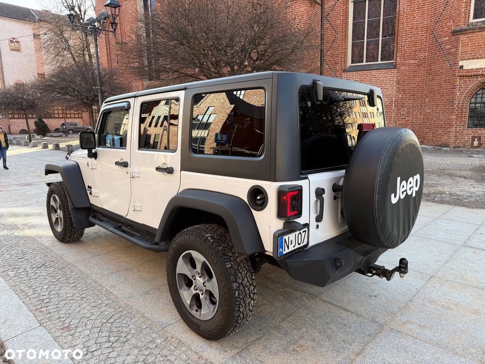 Jeep Wrangler 3.6 Unlim Moab - 34