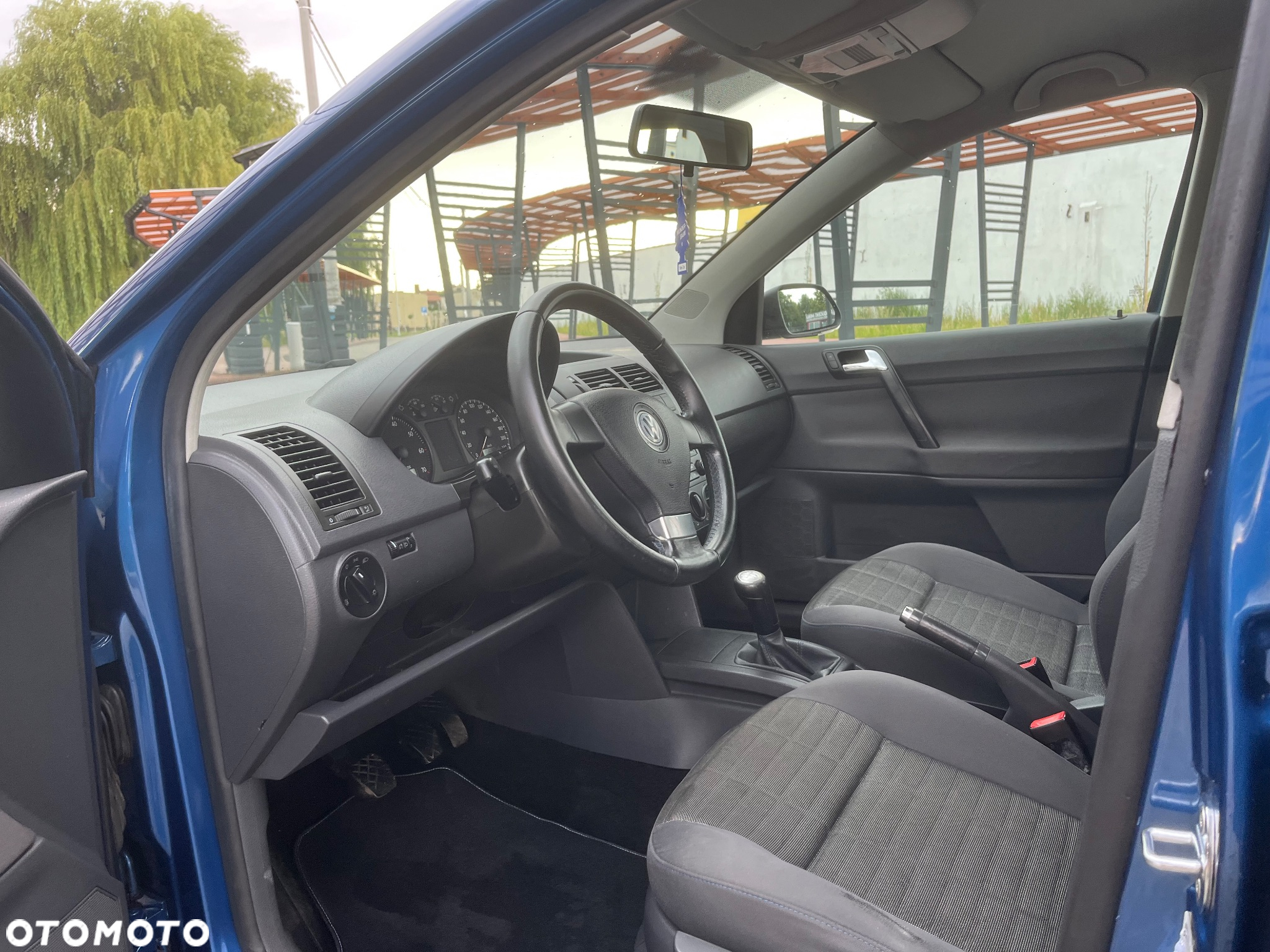 Volkswagen Polo 1.2 Team - 16
