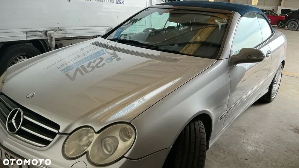 Mercedes-Benz CLK Cabrio 350 7G-TRONIC Sport Avantgarde Grand Edition - 2