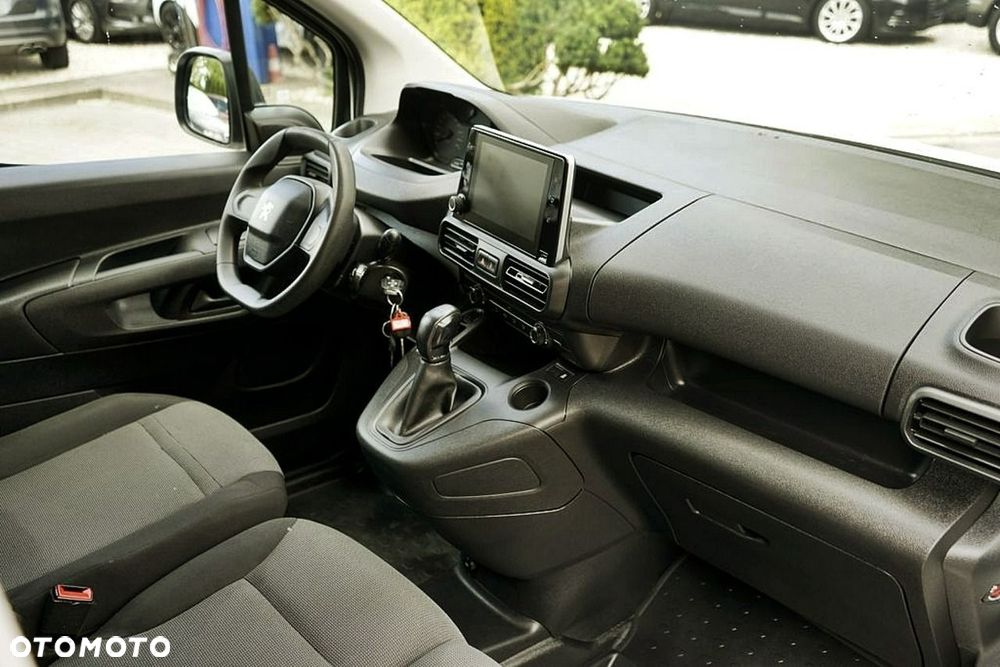 Peugeot Partner - 13