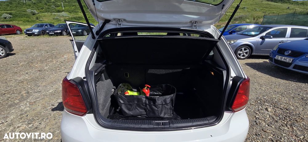 Volkswagen Polo 1.2 TDI MATCH - 24