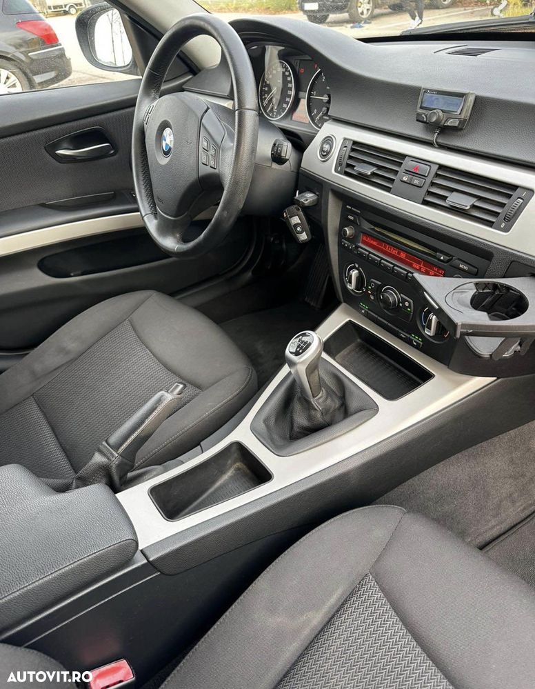 BMW Seria 3 320d DPF - 6