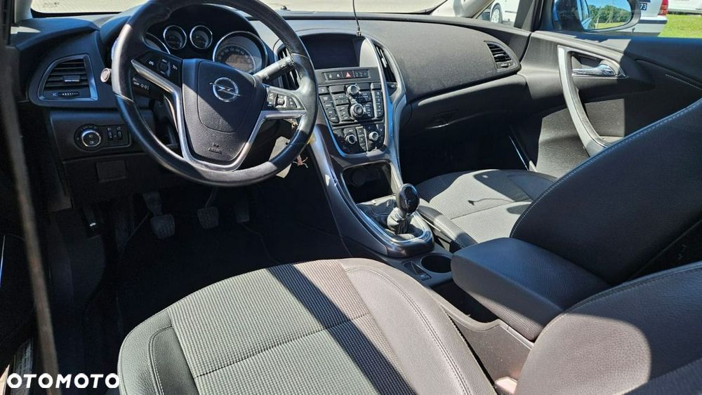 Opel Astra - 9