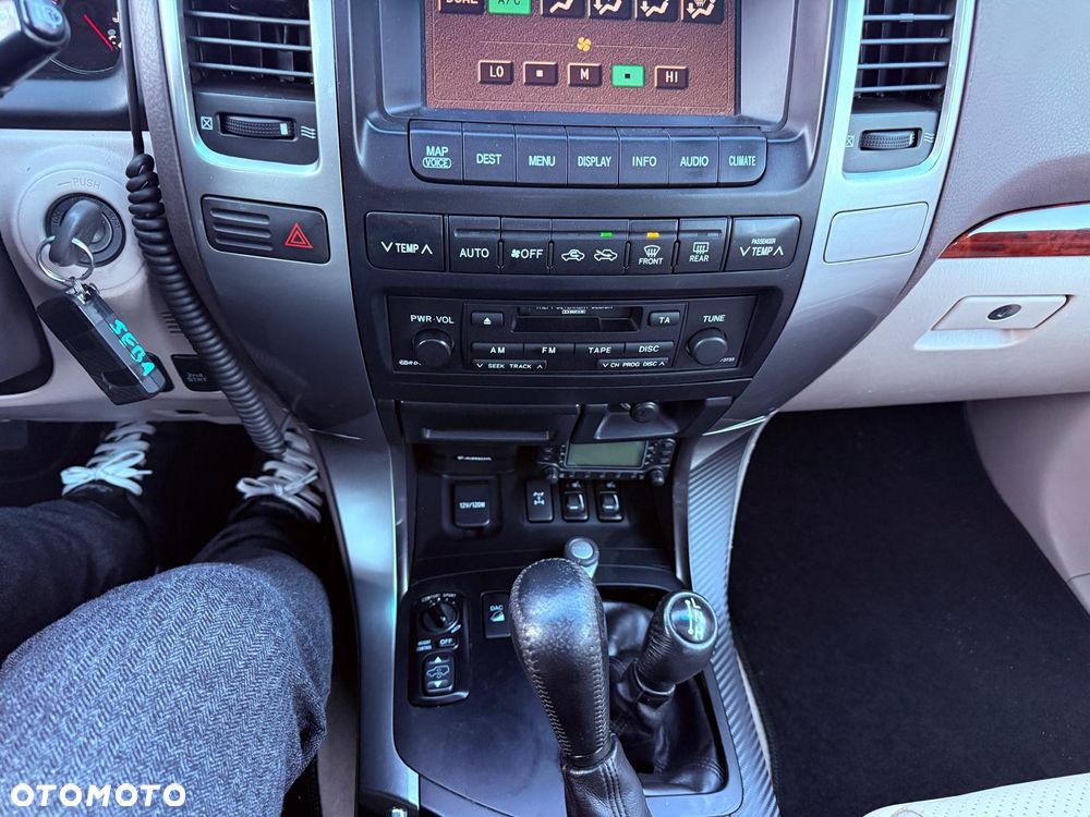 Toyota Land Cruiser 3.0 D Sol - 8