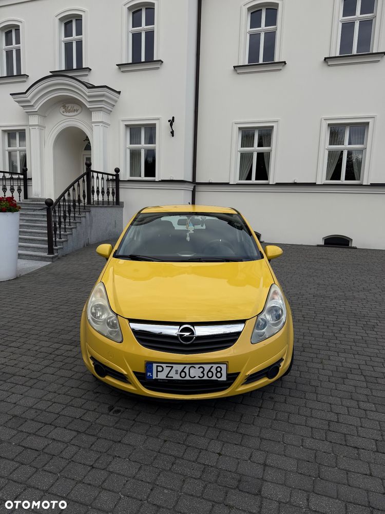 Opel Corsa 1.0 12V Essentia - 4