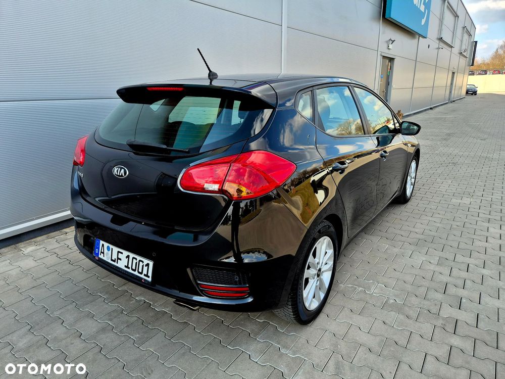 Kia Ceed 1.4 L - 7