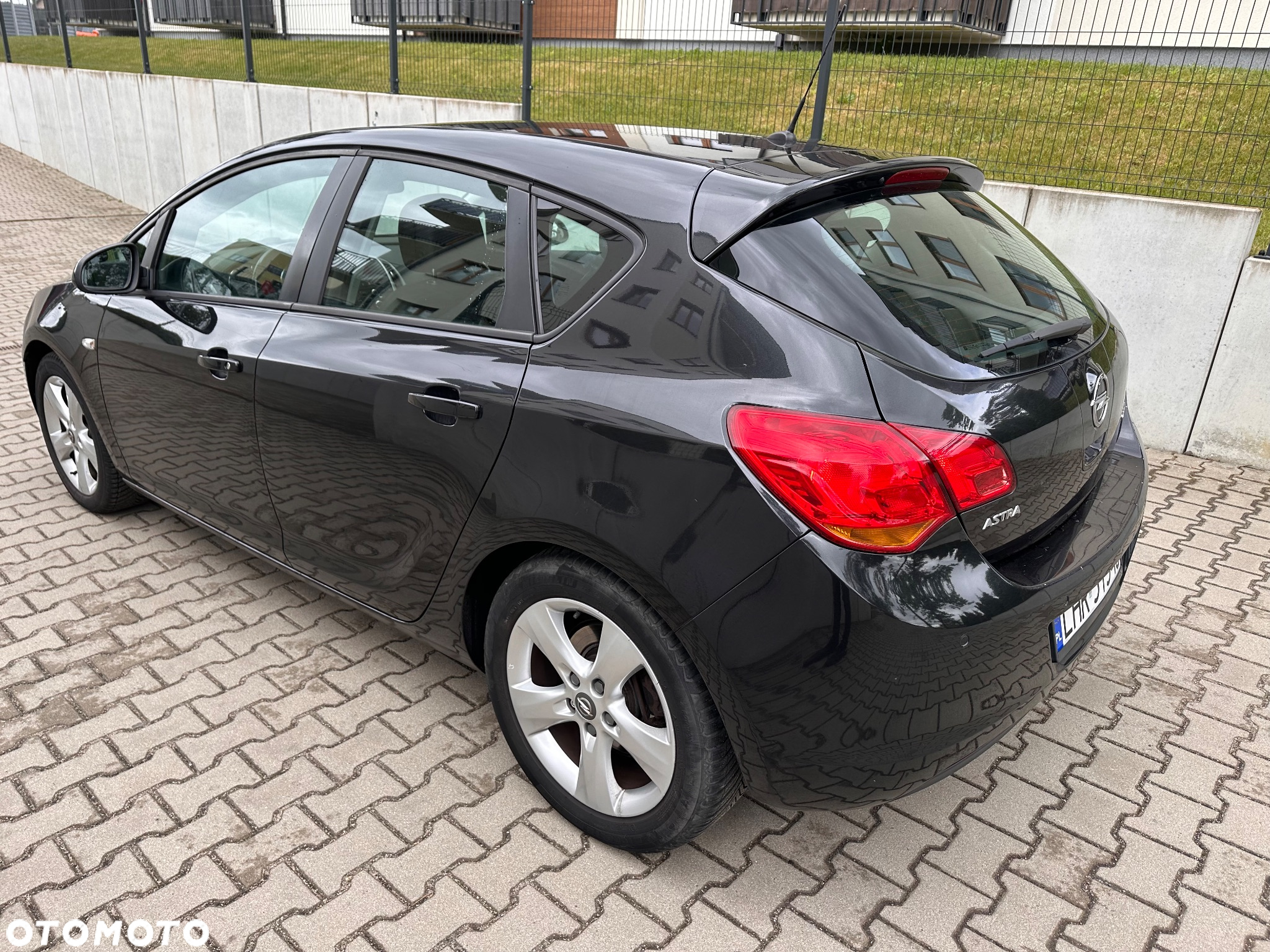 Opel Astra 1.7 CDTI DPF Active - 9