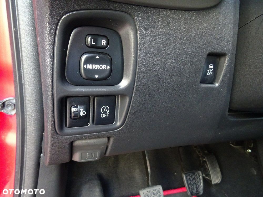 Toyota Aygo x-play Eco - 14