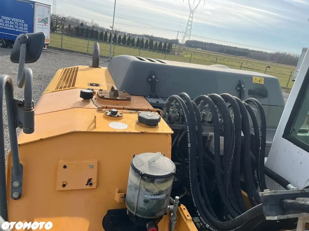 Liebherr A 900 C / 2007 / 10800 godzin / 2 łyżki / pług / podpory ? Import Francja - 11