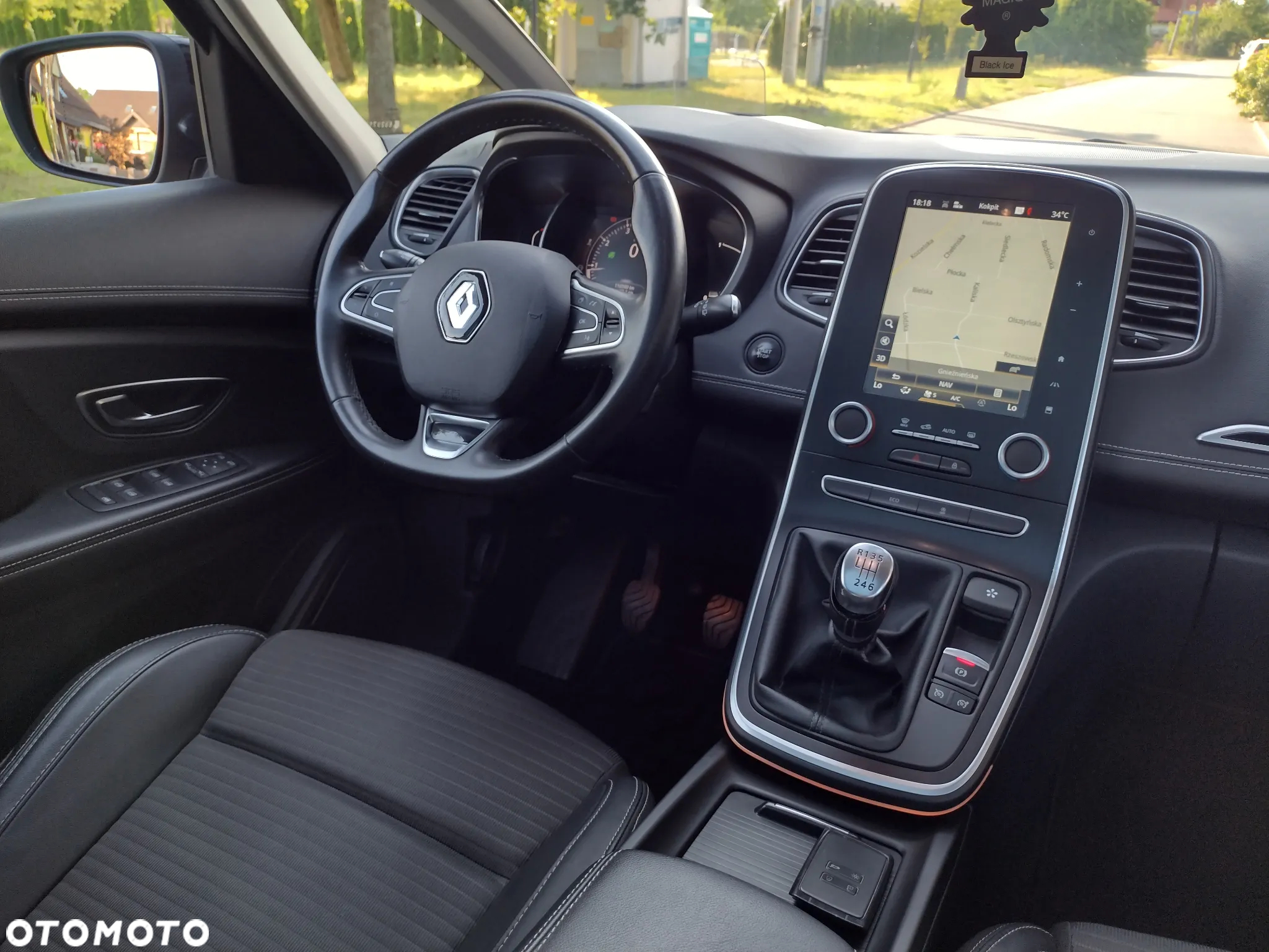 Renault Scenic ENERGY TCe 130 S&S Bose Edition - 16