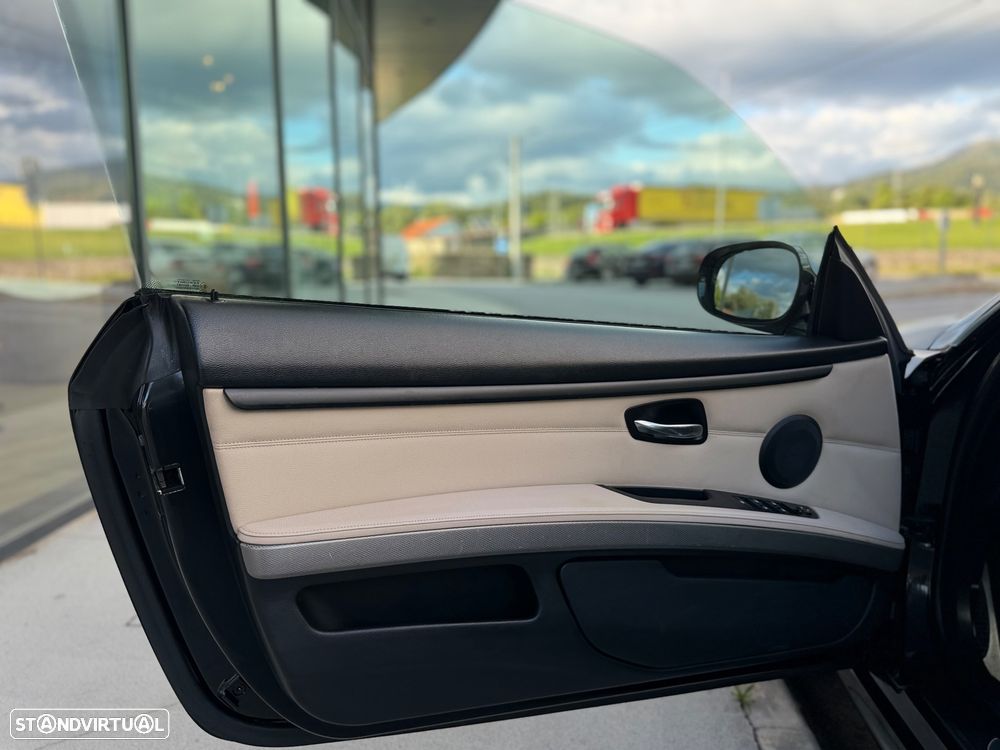 BMW 320 d Cabrio Intense - 19