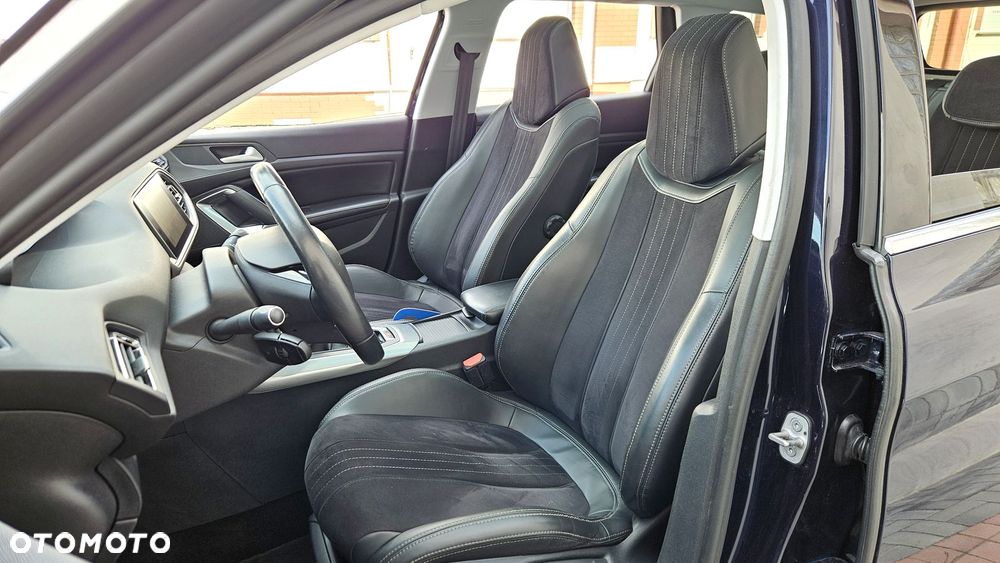 Peugeot 308 155 THP Premium - 6
