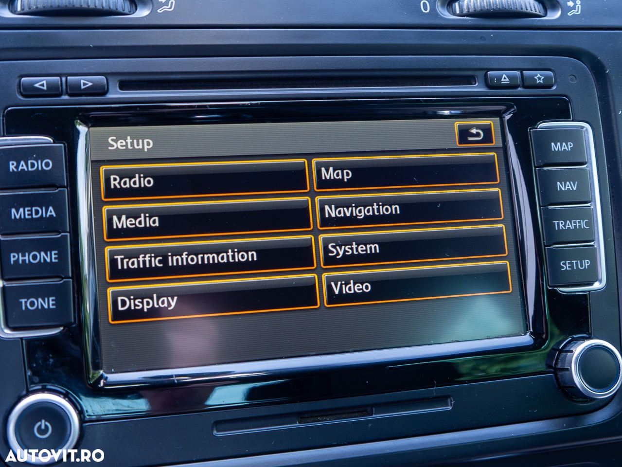 Volkswagen Golf 2.0 DPF GTD DSG - 32