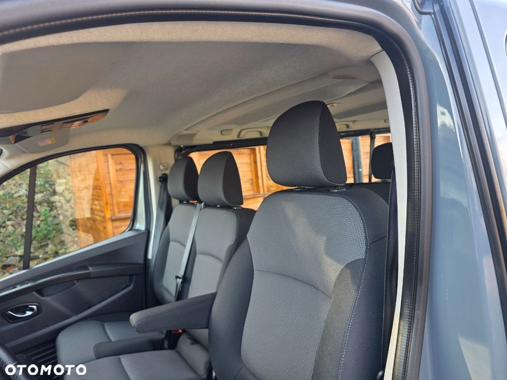Renault Trafic - 10