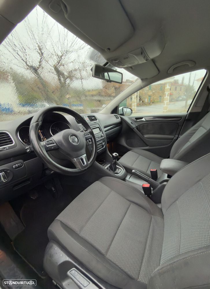 VW Golf 2.0 TDi Confortline - 7