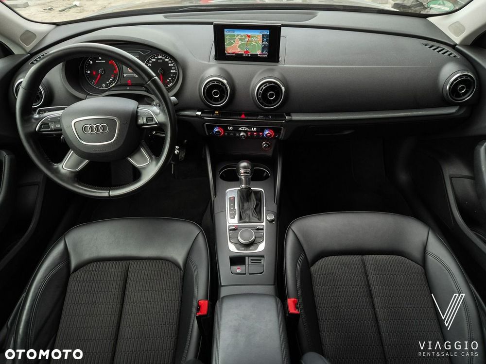 Audi A3 Sportback 2.0 TDI Ambiente S tronic - 14