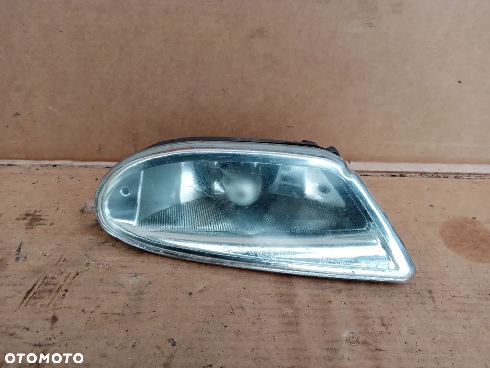 Halogen prawy przód przedni TYC Mercedes ML W163 - 1