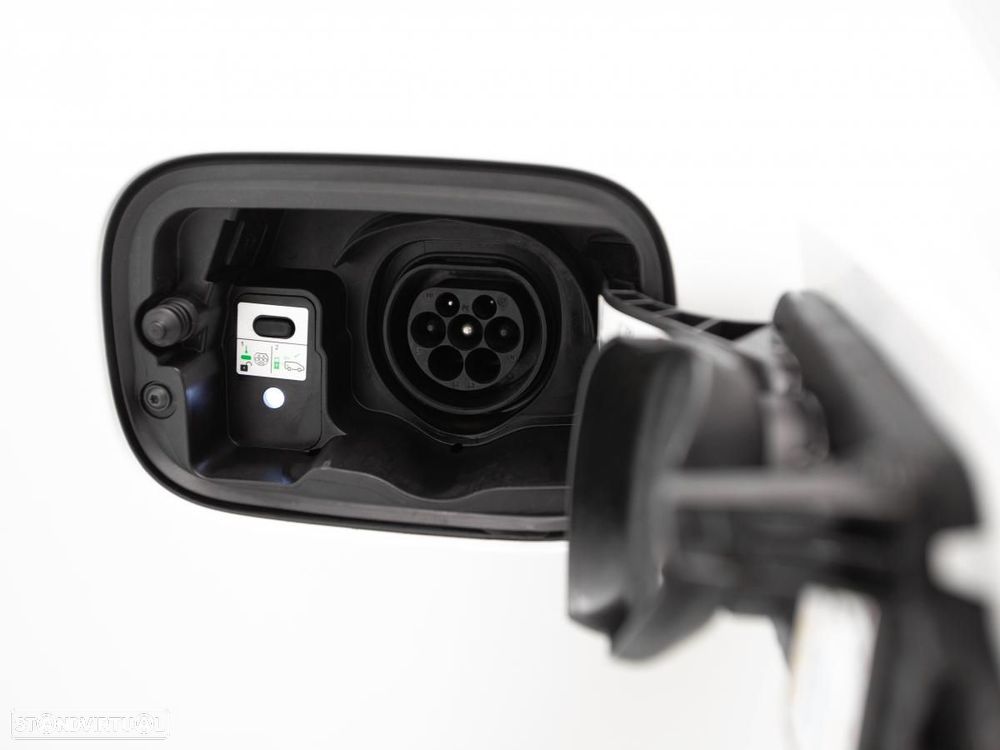 Renault Mégane Sport Tourer 1.6 E-Tech Plug-In Zen - 12