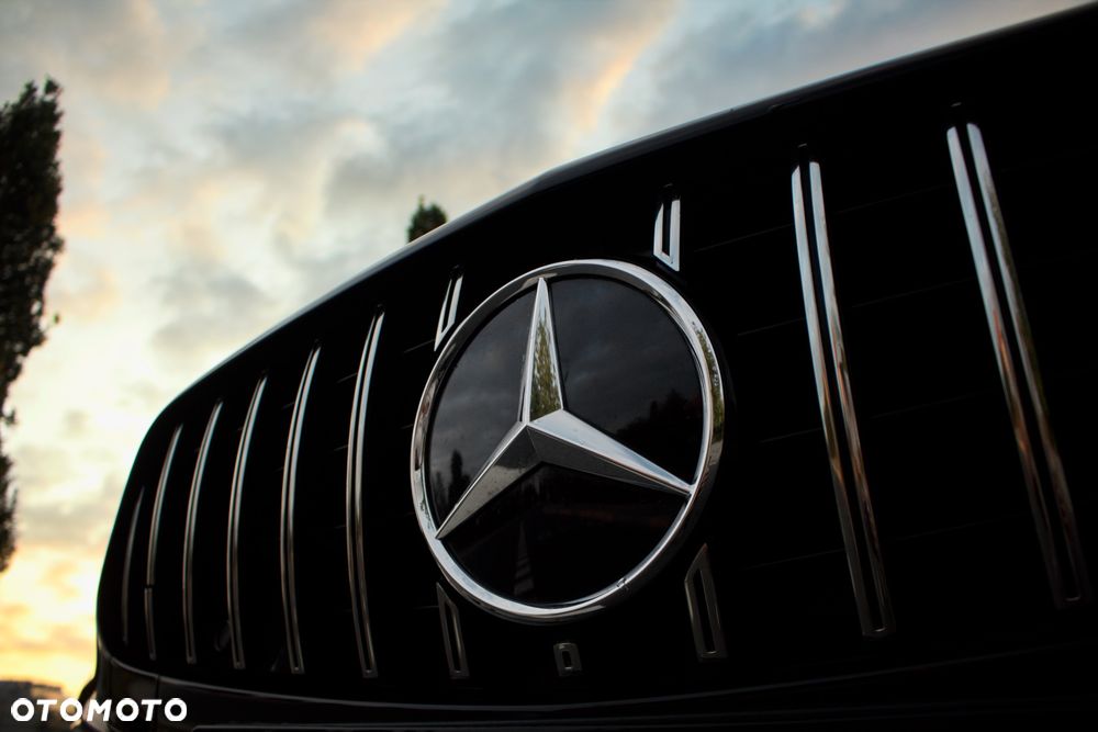 Mercedes-Benz CLS - 13