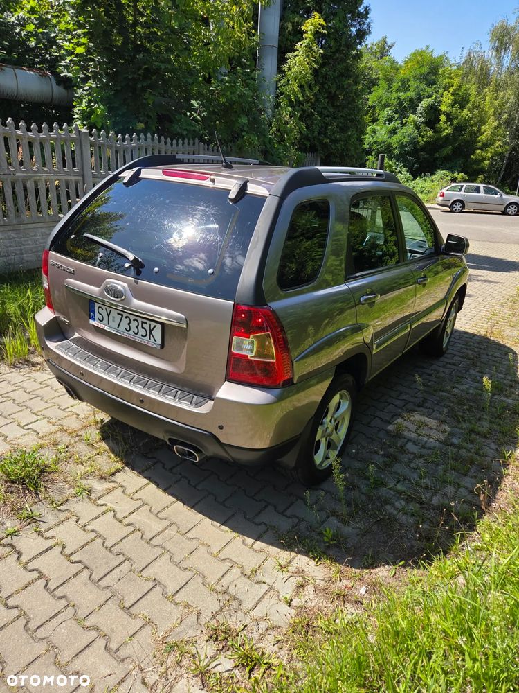 Kia Sportage 2.0 / Tour - 9