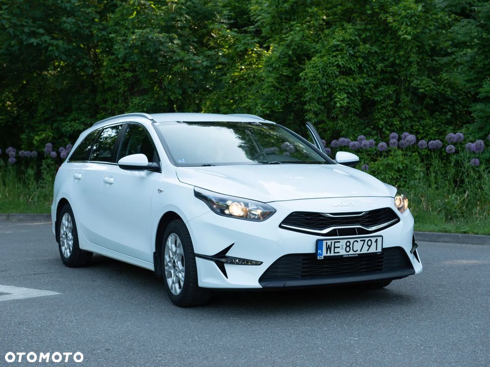 Kia Ceed 1.5 T-GDI M - 12