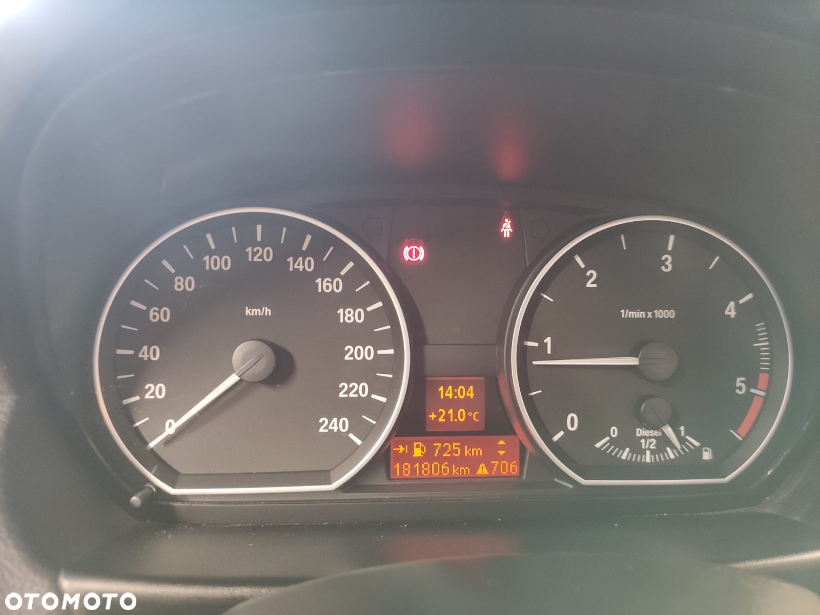 BMW Seria 1 118d - 8