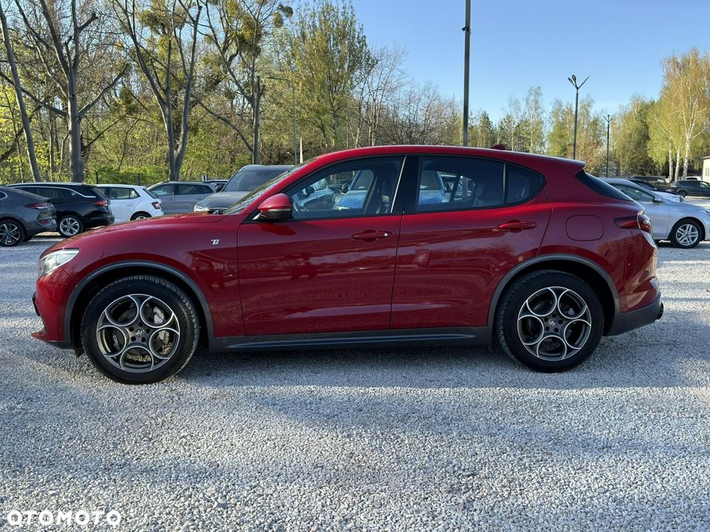 Alfa Romeo Stelvio 2.0 Turbo TI Q4 - 6