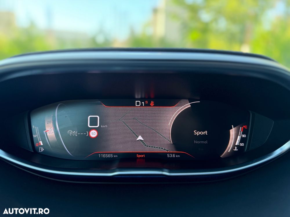 Peugeot 3008 BlueHDi 130 Stop & Start EAT8 GT - 28