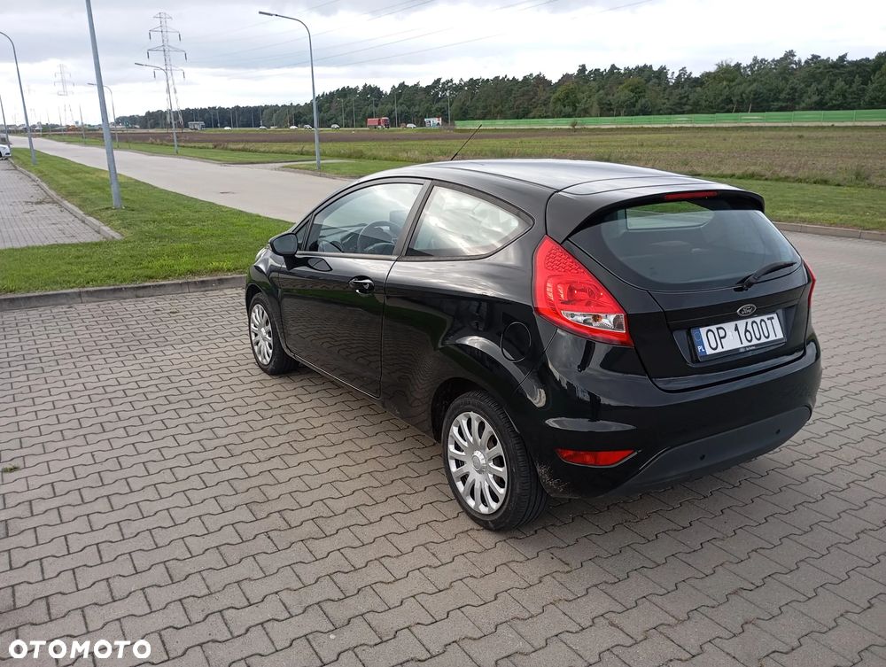 Ford Fiesta 2008 photo 4