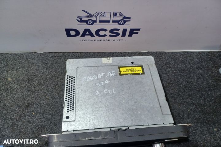 Radio cd 5M0035186B Volkswagen VW Passat B6 [2005 - 2010] Sedan 4-usi - 3