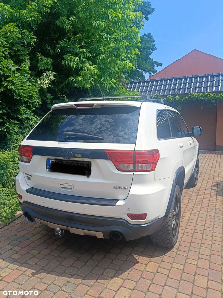 Jeep Cherokee - 4