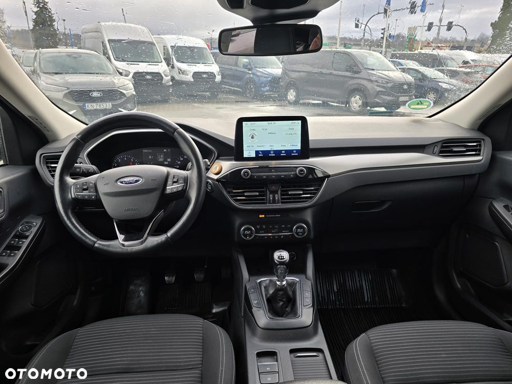 Ford Kuga 1.5 EcoBoost FWD Titanium ASS MMT6 - 6