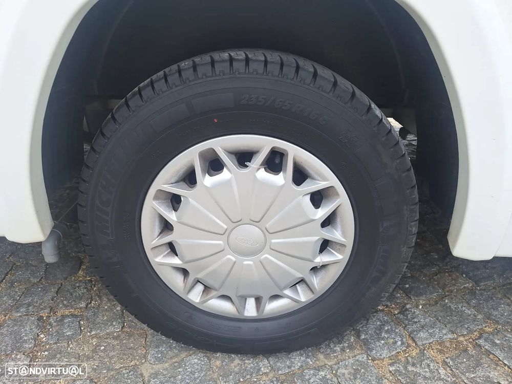 Ford Transit Perfilada - 2