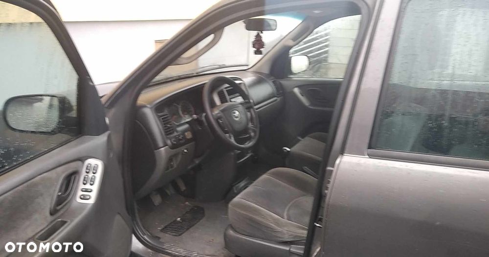 Mazda Tribute 2.0 Comfort - 8