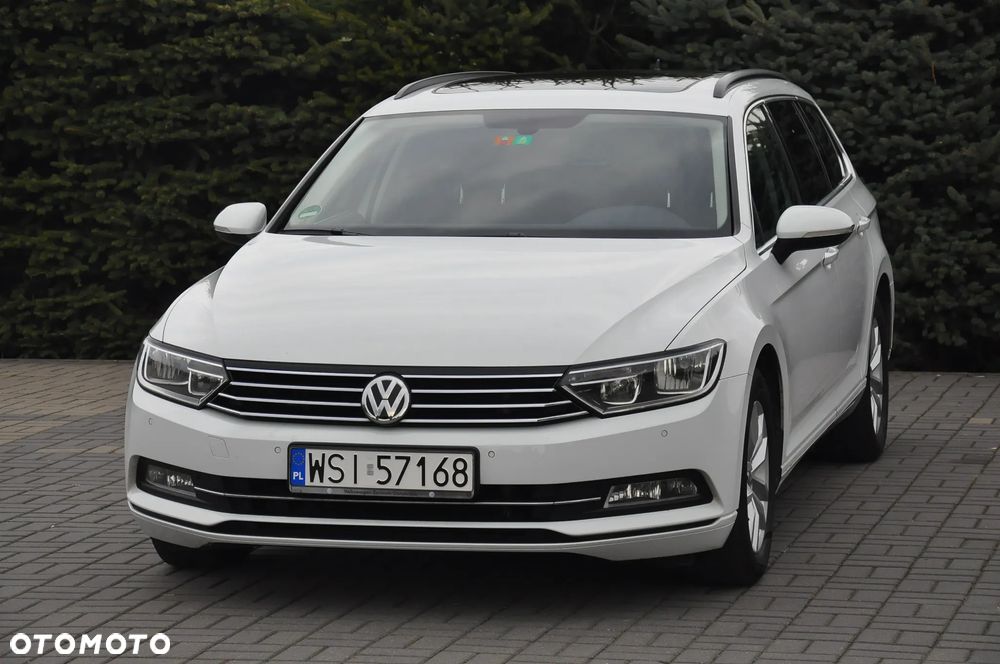 Volkswagen Passat - 2