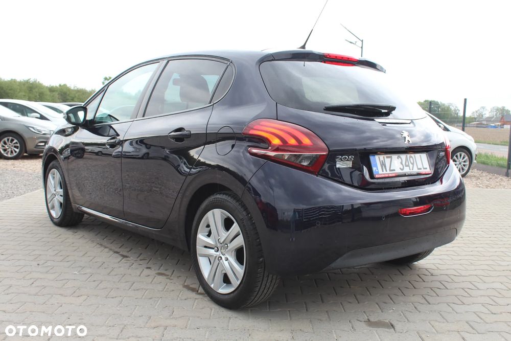 Peugeot 208 PureTech 82 Allure - 11