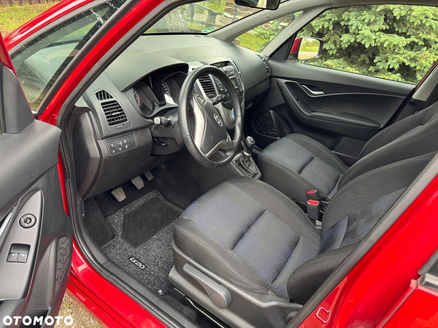 Hyundai ix20 - 6