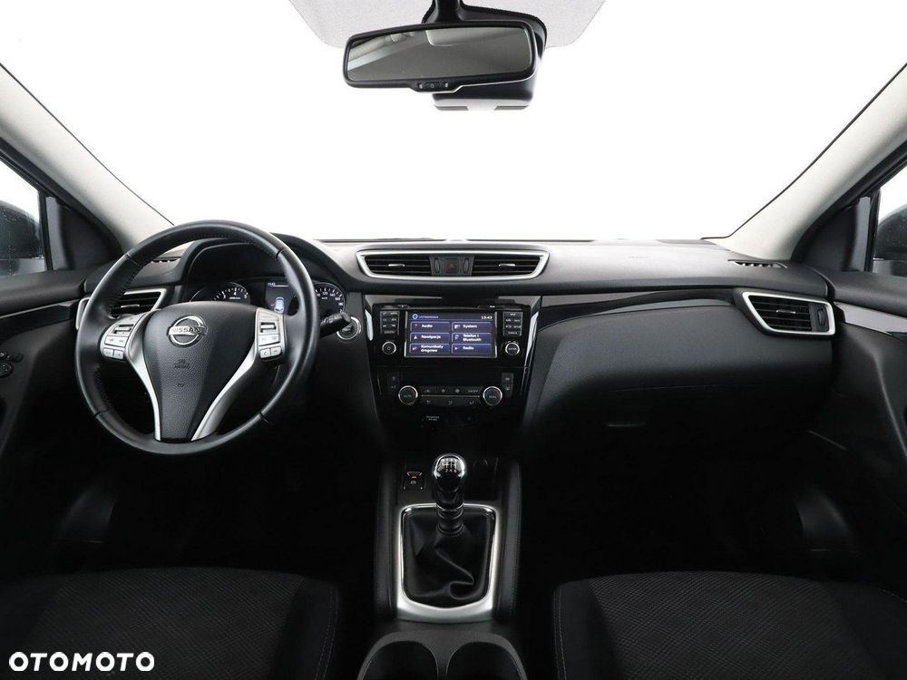 Nissan Qashqai 1.6 DIG-T N-Connecta - 16