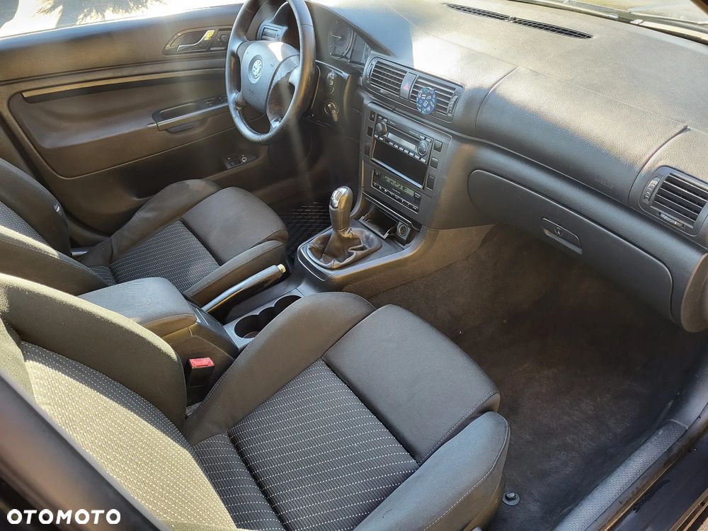 Skoda Superb 1.9 TDI Classic - 4