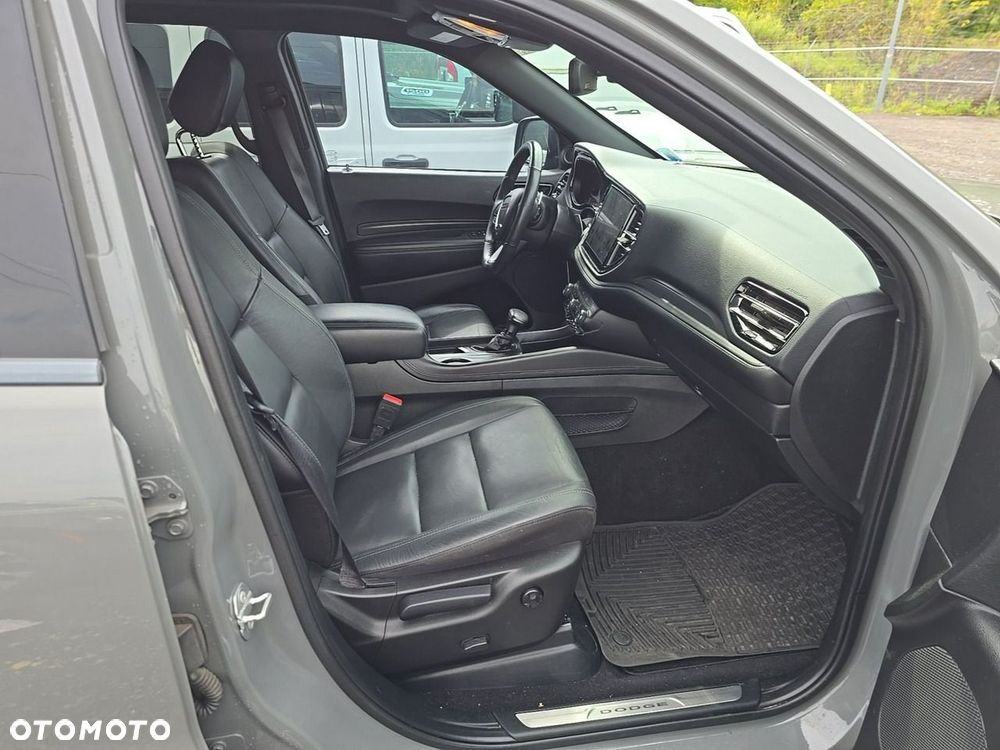 Dodge Durango - 10