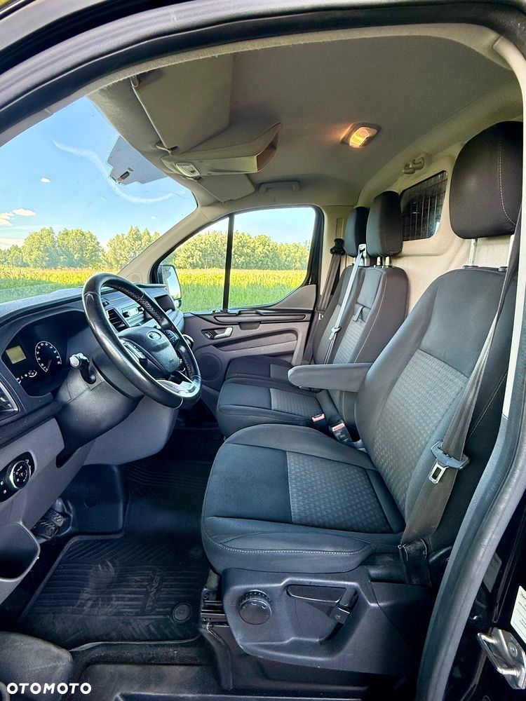 Ford Transit Custom - 16