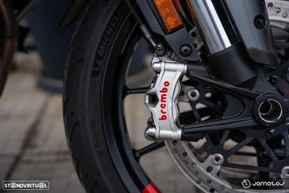 Ducati Multistrada V4 S - 5